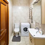 Apartment 13 Franka 2 *